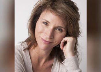 let’s-talk:-voiceover-–-episode-022-–-dianne-weller