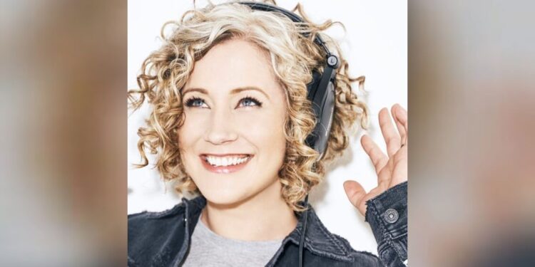 let’s-talk:-voiceover-–-episode-016-–-cissy-jones