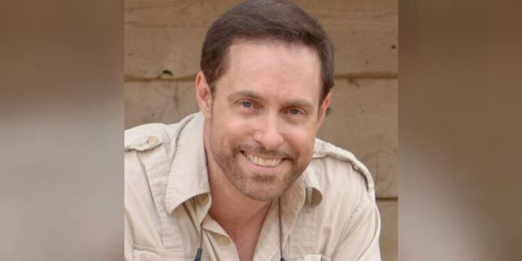 let’s-talk-voiceover-–-episode-29-–-christopher-corey-smith