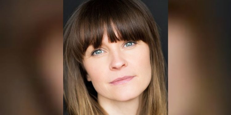 lets-talk-voiceover-episode-43-lisa-stokke