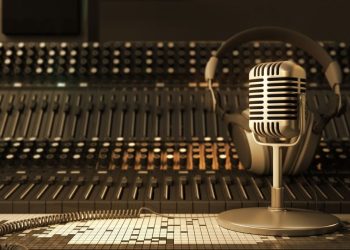 episode-4-–-getting-paid,-ain’t-it-a-bitch?